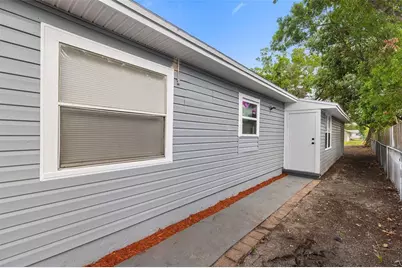 4110 3rd Avenue S, Saint Petersburg, FL 33711 - Photo 4