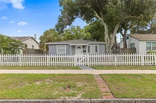 4110 3rd Ave S, Saint Petersburg, FL 33711 - Photo 1