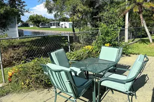 6650 Hickorywood Ln, New Port Richey, FL 34653 - Photo 12