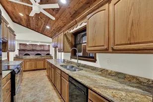 11251 Salina St, Brooksville, FL 34614 - Photo 18