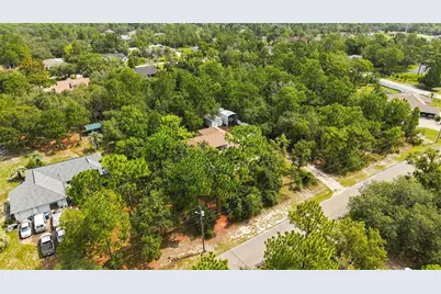 11095 Flatwood Avenue, Weeki Wachee, FL 34613 - Photo 32
