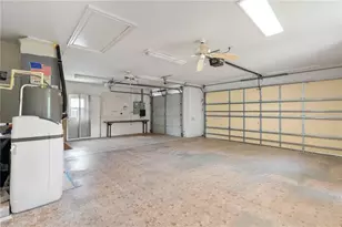 2122 Platinum Dr, Sun City Center, FL 33573 - Photo 40