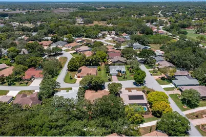 2086 Sparkling Waters Way, Spring Hill, FL 34606 - Photo 60
