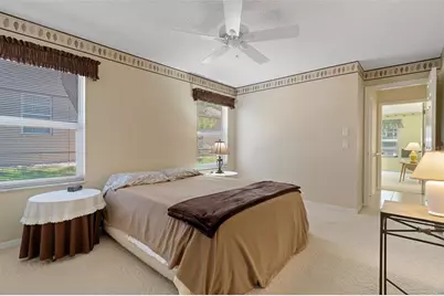 2086 Sparkling Waters Way, Spring Hill, FL 34606 - Photo 32