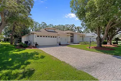 2086 Sparkling Waters Way, Spring Hill, FL 34606 - Photo 2