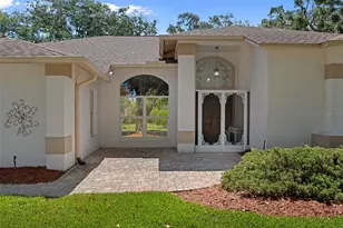 2086 Sparkling Waters Way, Spring Hill, FL 34606 - Photo 4