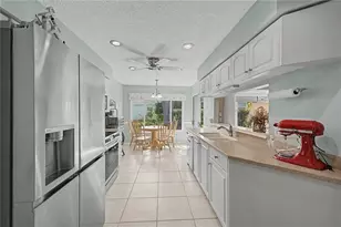 2468 Whispering Pines Ct, Spring Hill, FL 34606 - Photo 16