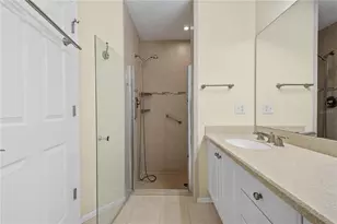 2468 Whispering Pines Ct, Spring Hill, FL 34606 - Photo 28