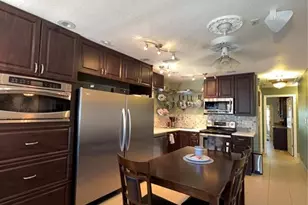 11810 Boynton Ln, New Port Richey, FL 34654 - Photo 4