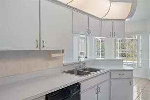7401 Blackbird Ave, Weeki Wachee, FL 34613 - Photo 22