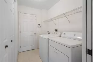 7401 Blackbird Ave, Weeki Wachee, FL 34613 - Photo 40