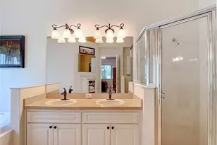 13540 Plantation Lake Cir, Hudson, FL 34669 - Photo 24