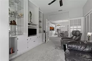 1063 Dartford Dr, Tarpon Springs, FL 34688 - Photo 32