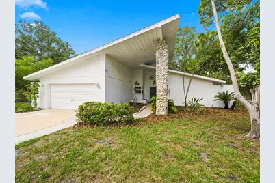 419 Wayfarer Court, Tarpon Springs, FL 34689 - Photo 1