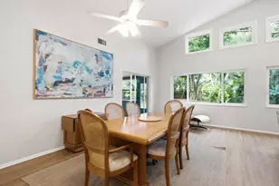 419 Wayfarer Ct, Tarpon Springs, FL 34689 - Photo 8