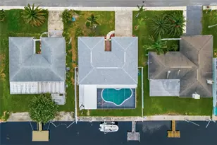 9911 Island Harbor Dr, Port Richey, FL 34668 - Photo 38