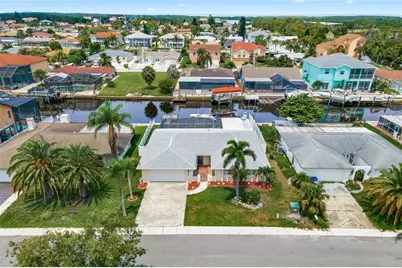 9911 Island Harbor Drive, Port Richey, FL 34668 - Photo 36