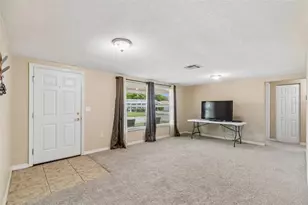 8832 Goshen Ln, Port Richey, FL 34668 - Photo 6