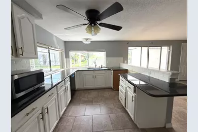 12407 Weatherstone Row, Hudson, FL 34667 - Photo 10