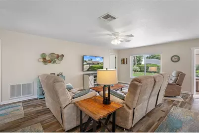 2224 Merion Court, Spring Hill, FL 34606 - Photo 10