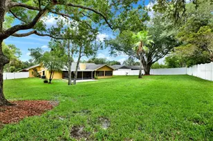7488 River Country Dr, Weeki Wachee, FL 34607 - Photo 4