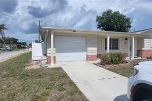 3243 Bayport Dr, Holiday, FL 34691 - Photo 2