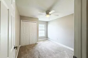 588 Hollowtree Pl, Tarpon Springs, FL 34688 - Photo 22