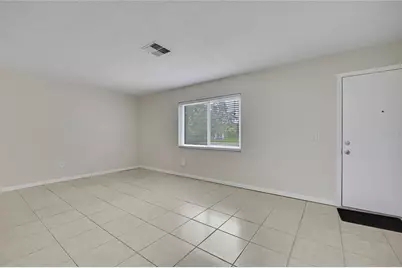 9279 Pickens Street, Spring Hill, FL 34608 - Photo 8