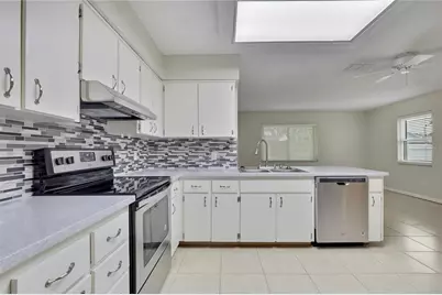 9279 Pickens Street, Spring Hill, FL 34608 - Photo 12