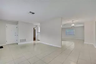 9279 Pickens St, Spring Hill, FL 34608 - Photo 4
