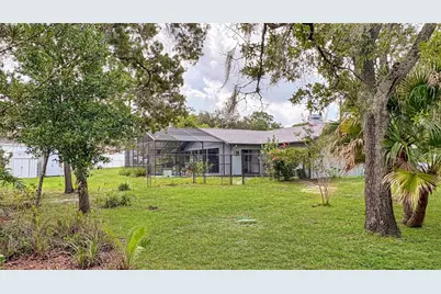 1420 Somerset Avenue, Spring Hill, FL 34609 - Photo 18