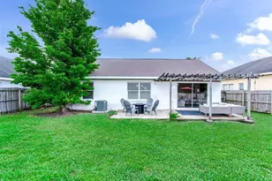 1126 Vinetree Dr, Brandon, FL 33510 - Photo 20