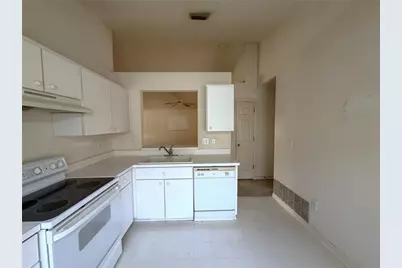 6608 Northhaven Court, Riverview, FL 33578 - Photo 10