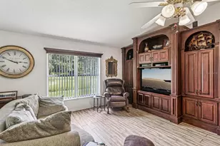 11404 Turtle Dove Pl, New Port Richey, FL 34654 - Photo 6