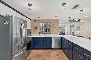 13521 Veronica Dr, Hudson, FL 34667 - Photo 8