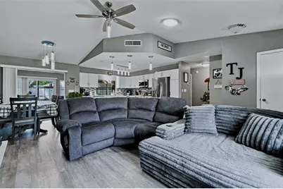 4211 Augustine Road, Spring Hill, FL 34609 - Photo 18