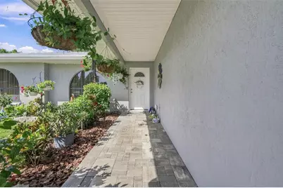 4211 Augustine Road, Spring Hill, FL 34609 - Photo 4
