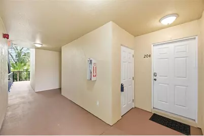 5064 Royal Palms Way #204, New Port Richey, FL 34652 - Photo 6