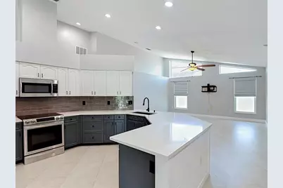 4105 Angel Wing Court, Lutz, FL 33558 - Photo 12