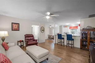 10407 S Drew Bryant Cir, Floral City, FL 34436 - Photo 8