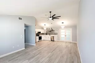 7820 Jenner Ave, New Port Richey, FL 34655 - Photo 4