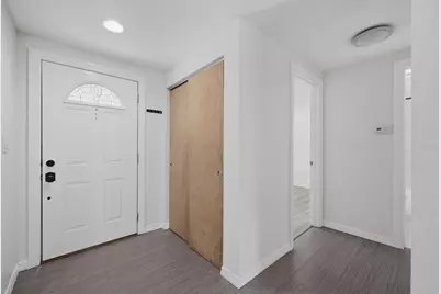 2804 Applewood Drive, Clearwater, FL 33759 - Photo 10
