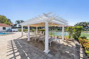 243 Mariner Dr, Tarpon Springs, FL 34689 - Photo 32
