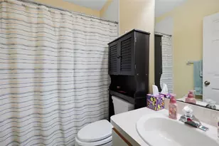 1087 Trinidad Ave, Spring Hill, FL 34609 - Photo 20