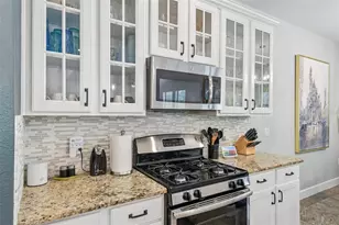 4586 Grand Lakeside Dr, Palm Harbor, FL 34684 - Photo 24