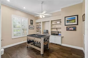1021 Hagen Dr, New Port Richey, FL 34655 - Photo 6