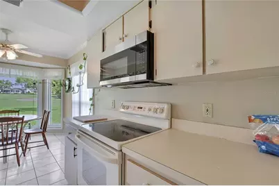 7159 Crown Oaks Drive, Spring Hill, FL 34606 - Photo 18