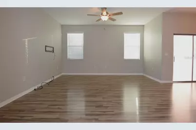 20028 Satin Leaf Avenue, Tampa, FL 33647 - Photo 12