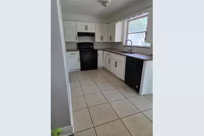 6100 Wyoming Avenue, New Port Richey, FL 34653 - Photo 12
