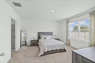 10914 Penny Gale Loop, San Antonio, FL 33576 - Photo 12